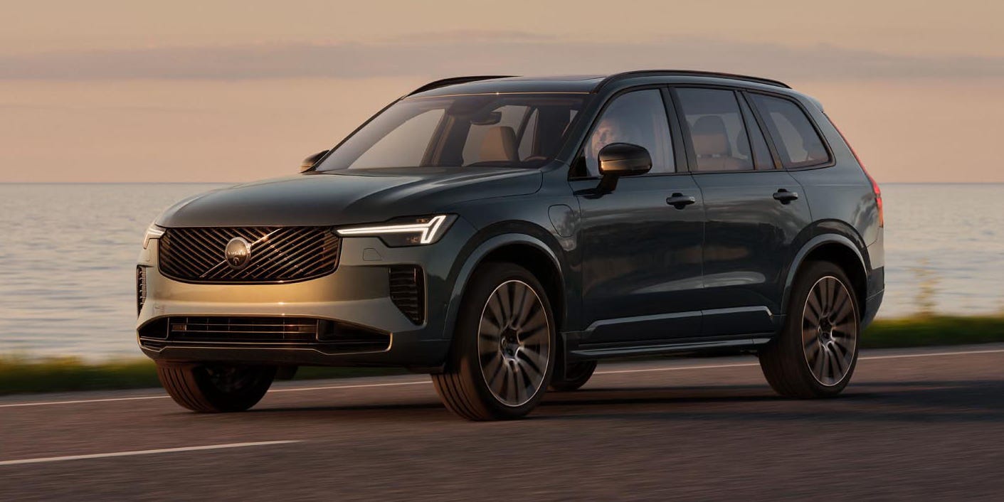 2028 Volvo XC90 Hybrid: Performance, Range, and Features Reviewed