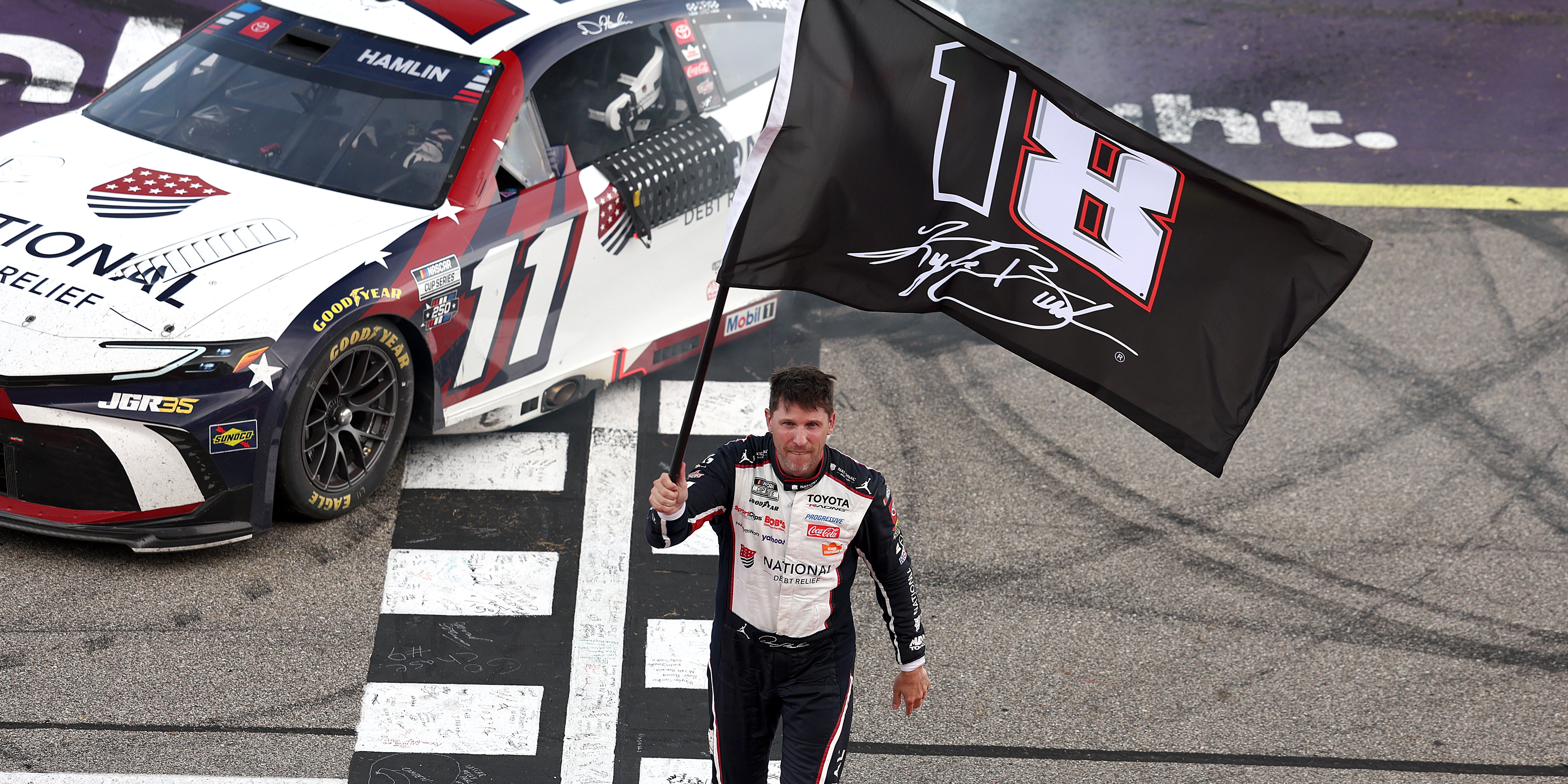 Denny Hamlin Wins No. 63, Ties Kyle Busch on All-Time List