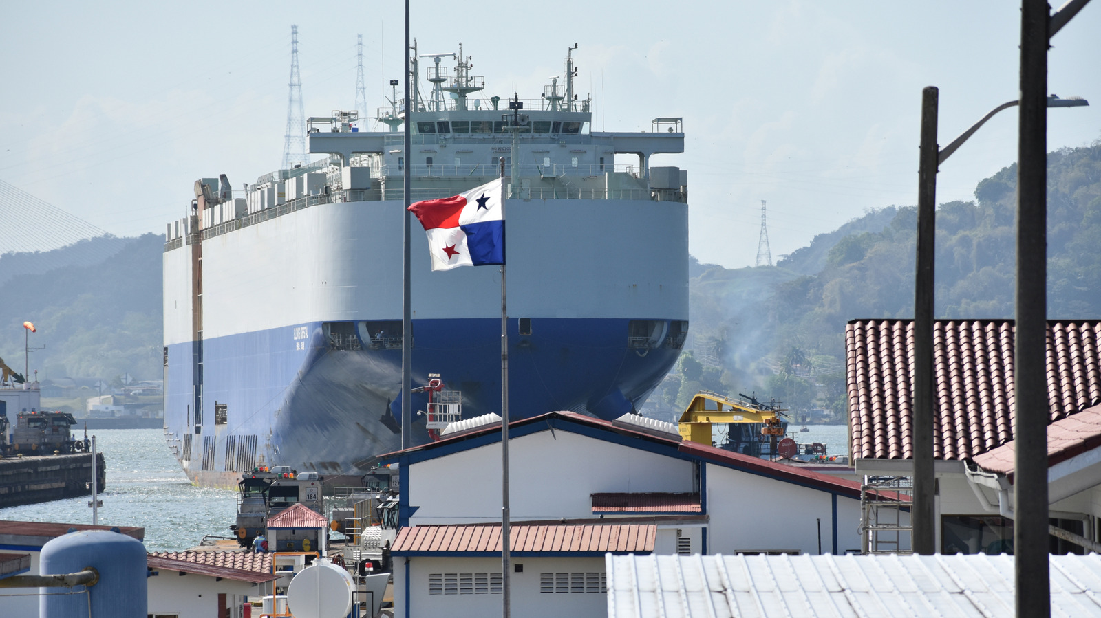 Empty Tanker Pays $4.6 Million to Skip Panama Canal Queue