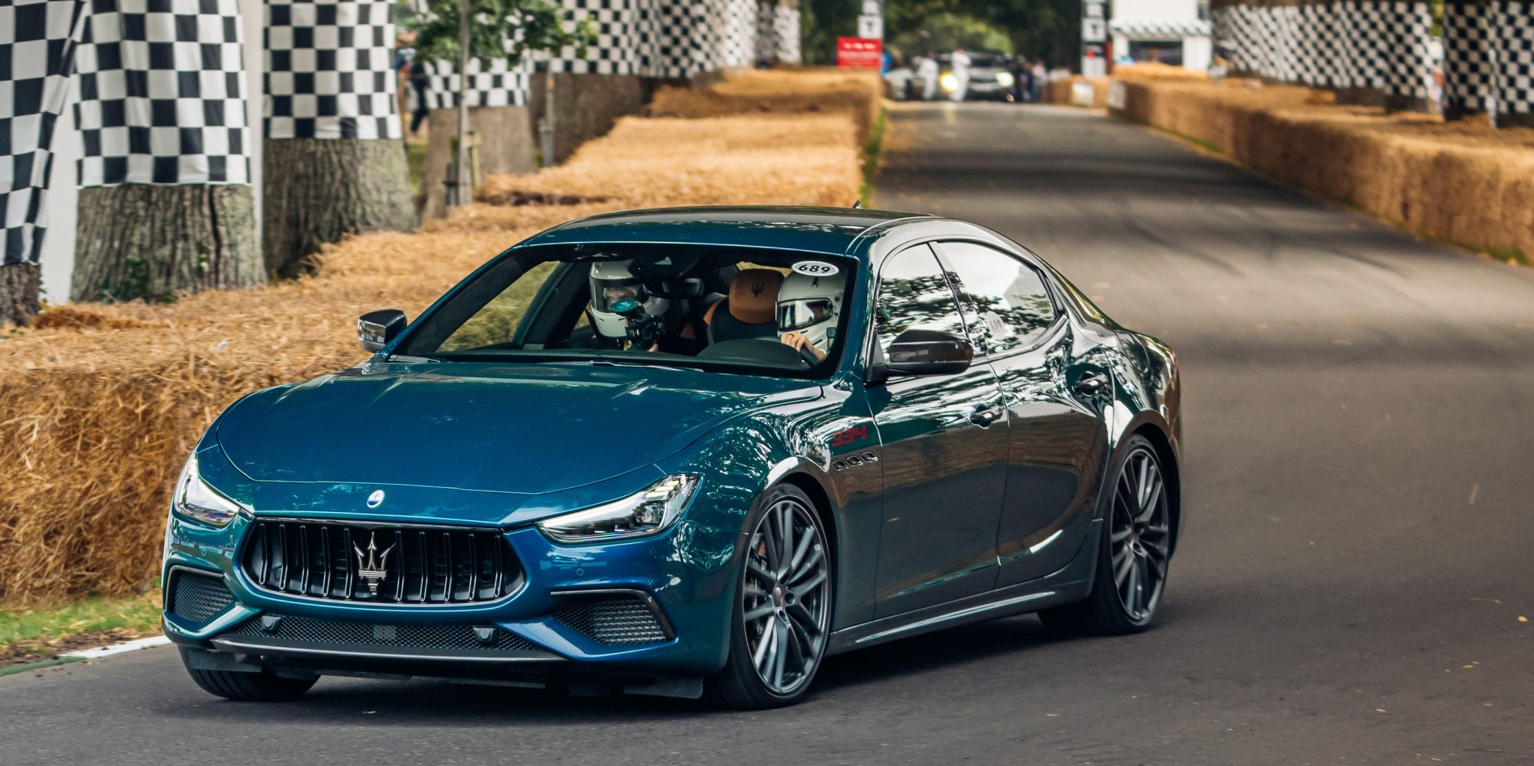 Maserati Hints at New Sedan to Succeed Quattroporte and Ghibli
