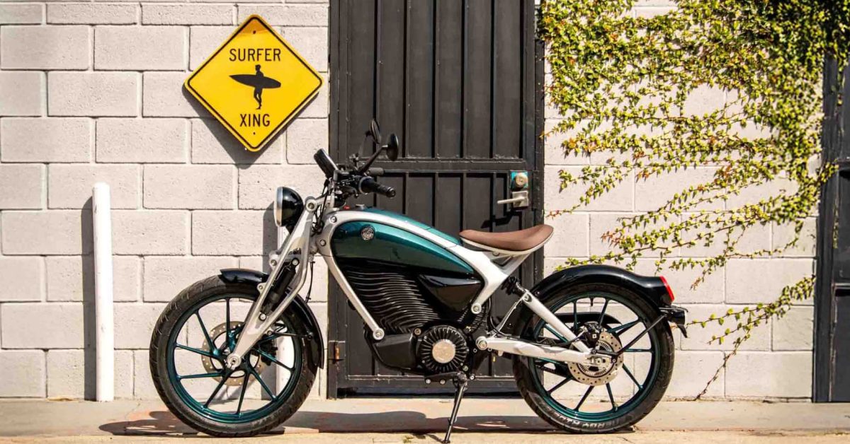 Royal Enfield's Flying Flea FF.C6 Electric Motorcycle Begins Deliveries