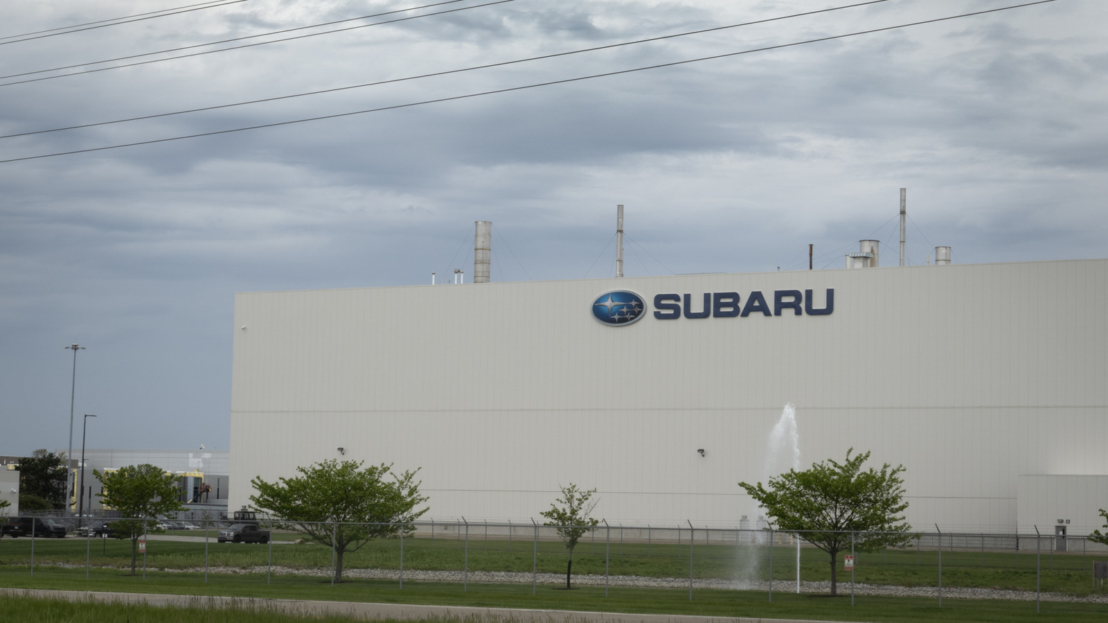 Subaru's Indiana Factory Is Home to Eagles, Coyotes, and Turtles
