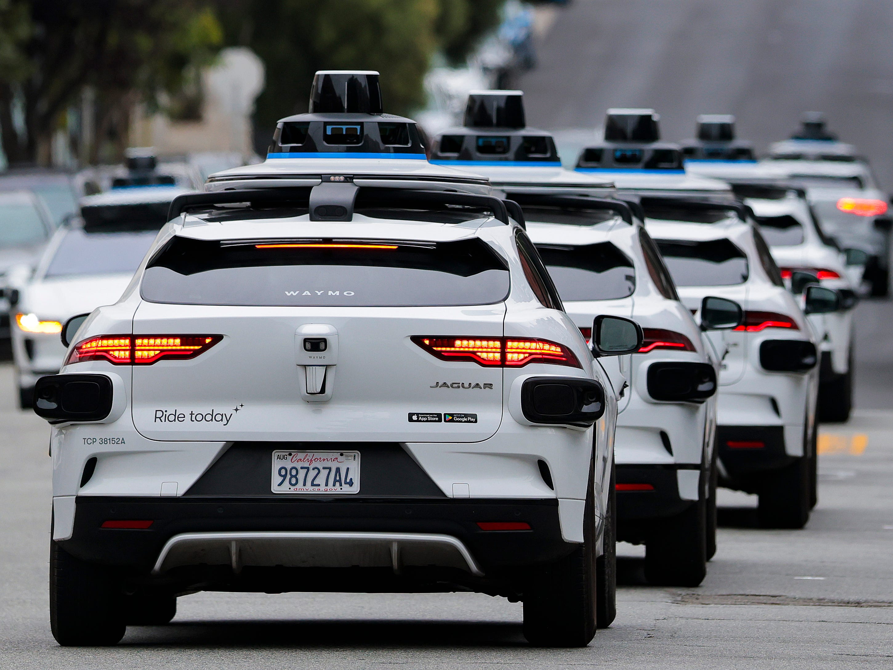 Waymo and Lyft Partner in Nashville With Lyft Managing the Fleet
